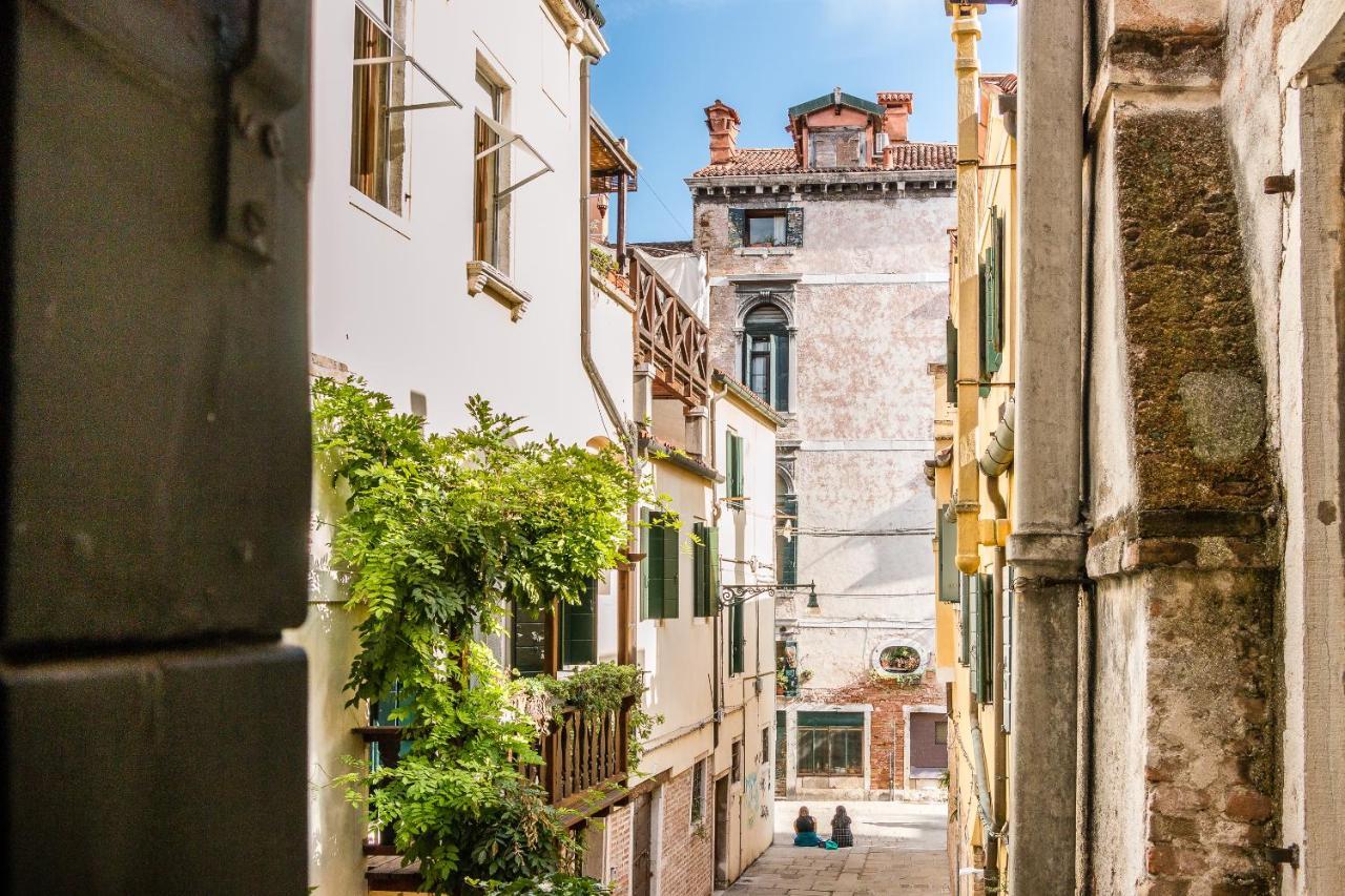Family Colours Close To @Rialto Mercato Venedig Exterior foto